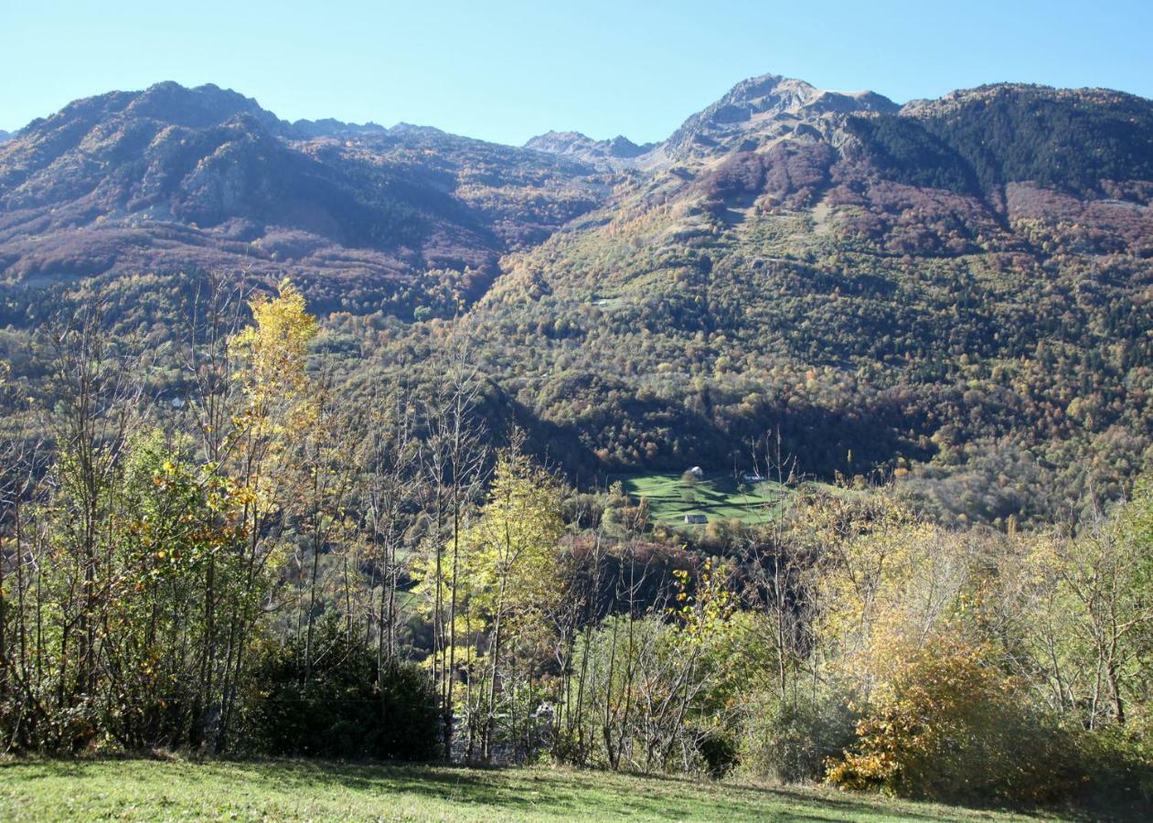 Roulottes Montagne Pyrenees Hotel Luz-Saint-Sauveur Kültér fotó