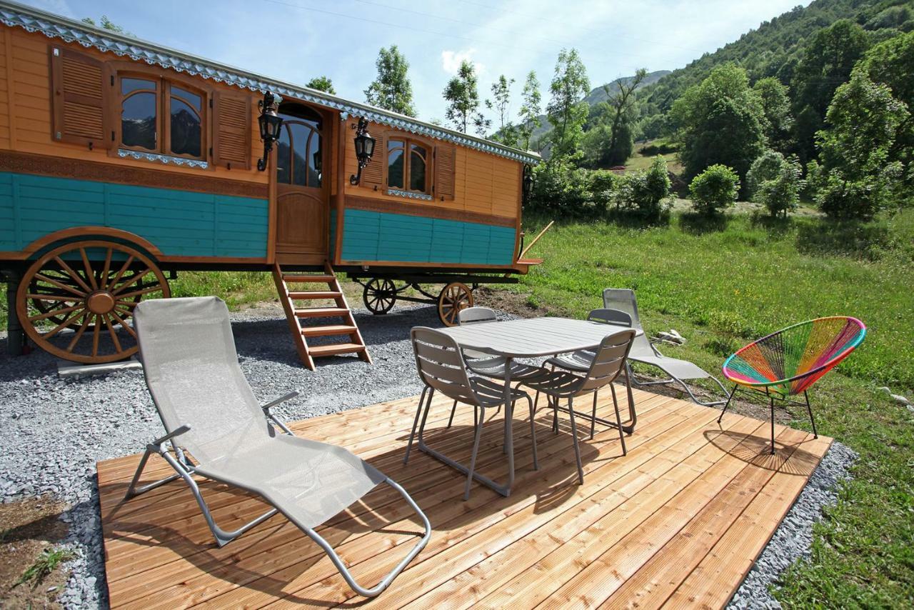 Roulottes Montagne Pyrenees Hotel Luz-Saint-Sauveur Kültér fotó