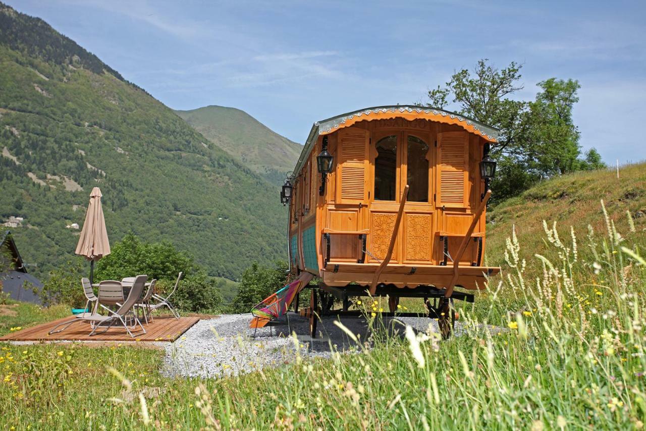 Roulottes Montagne Pyrenees Hotel Luz-Saint-Sauveur Kültér fotó