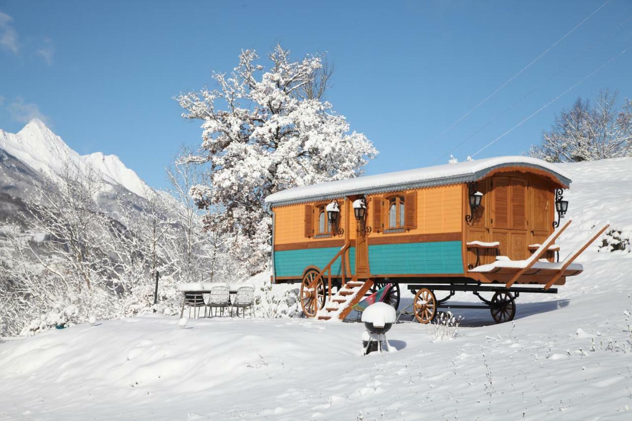 Roulottes Montagne Pyrenees Hotel Luz-Saint-Sauveur Kültér fotó
